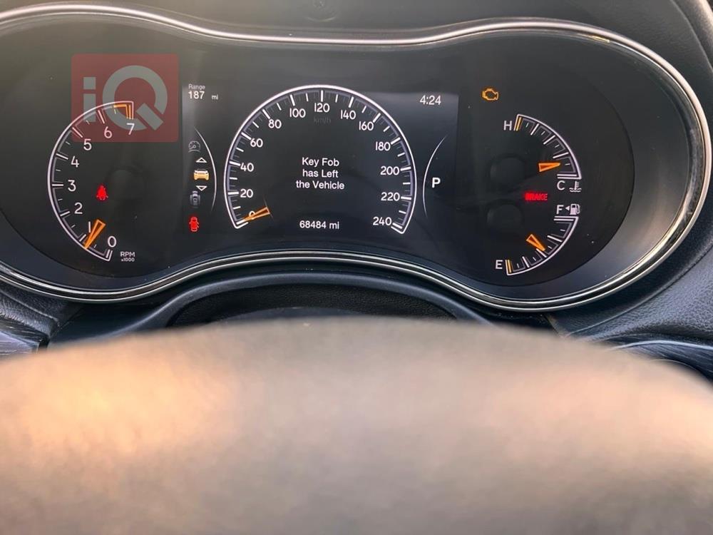 جيب جراند شيروكي